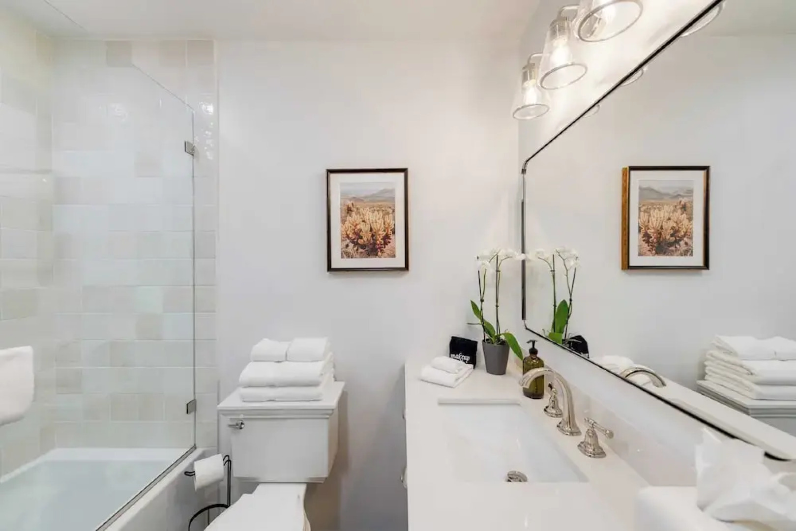 Hot Tub, Sauna & Red Rock Views Near Sedona Trails Sedona Serenity Retreat by Avantstay