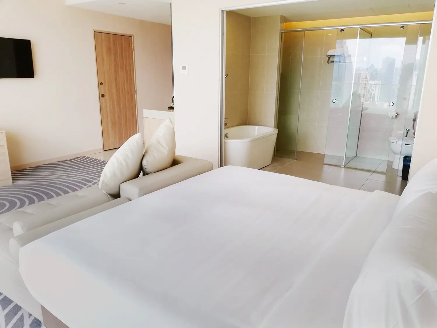 Regalia Upper View Hotel