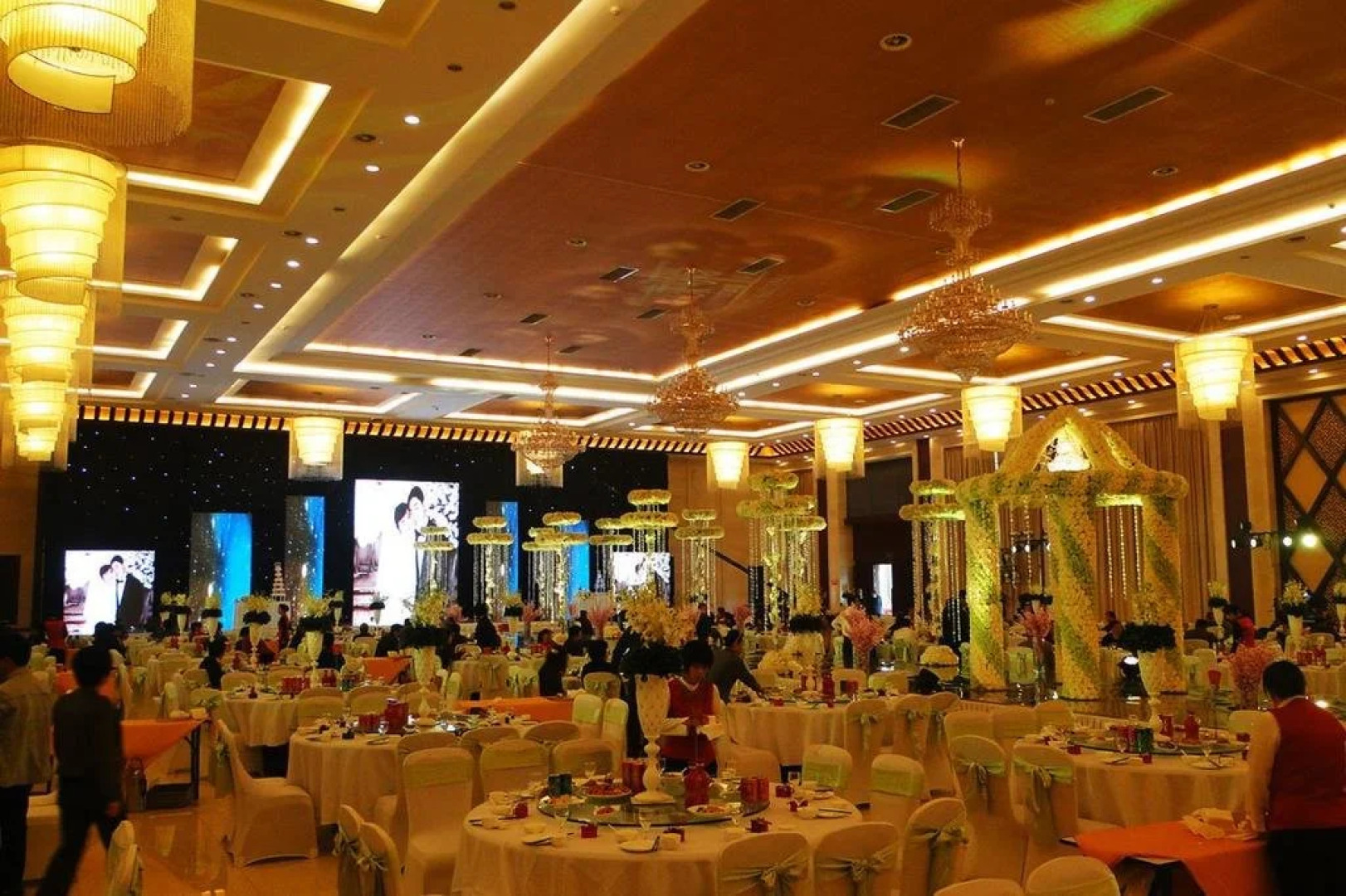 Yangchun International Hotel