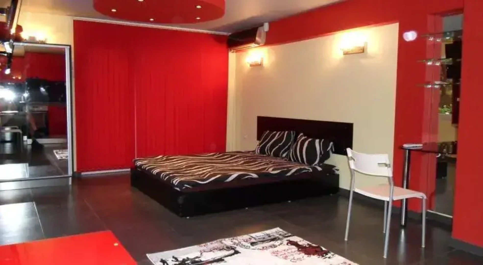 Apartament Casa de Vidro