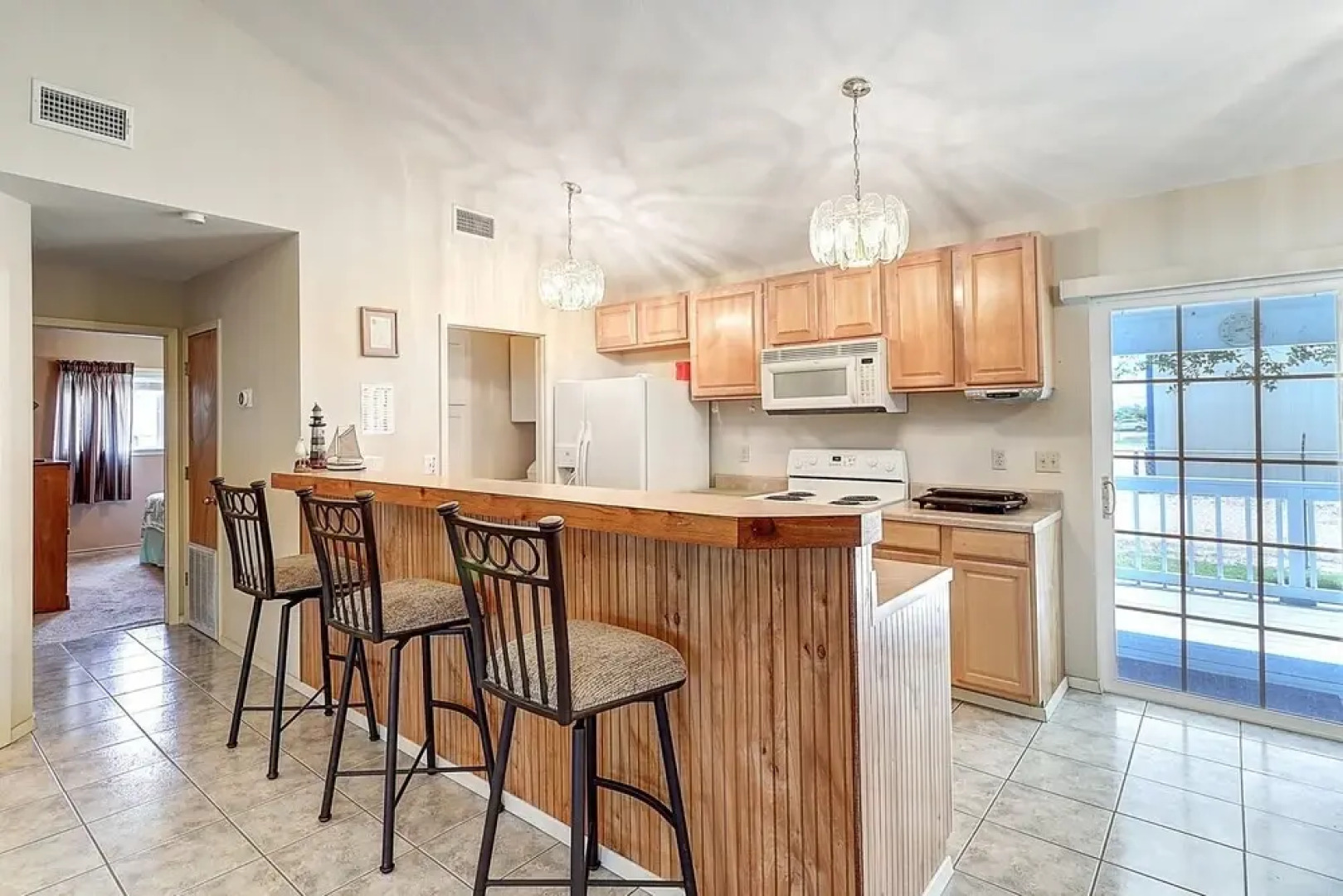 Seashell Memories 2 Bedroom Home by RedAwning