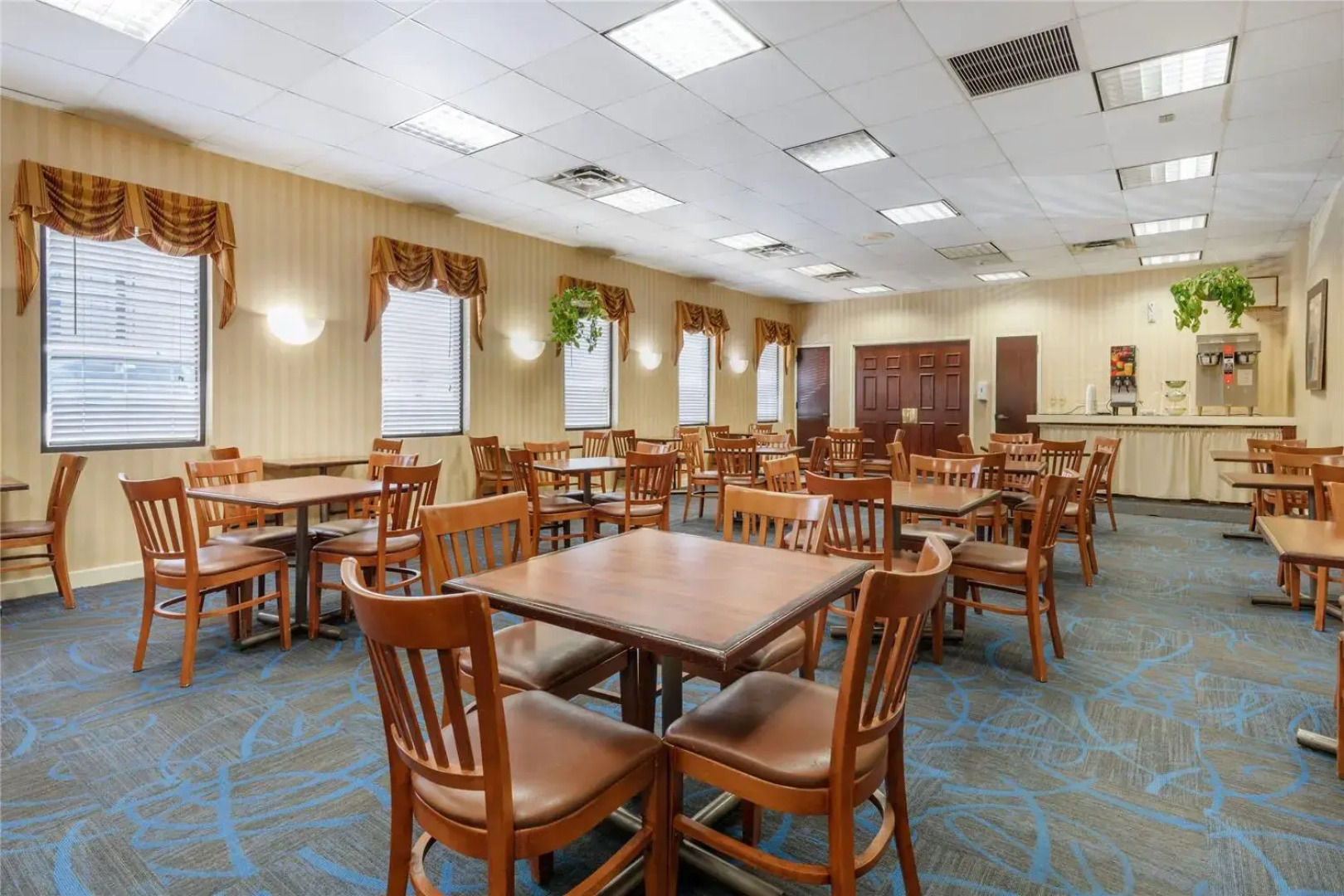 Suburban Studios Tysons Corner