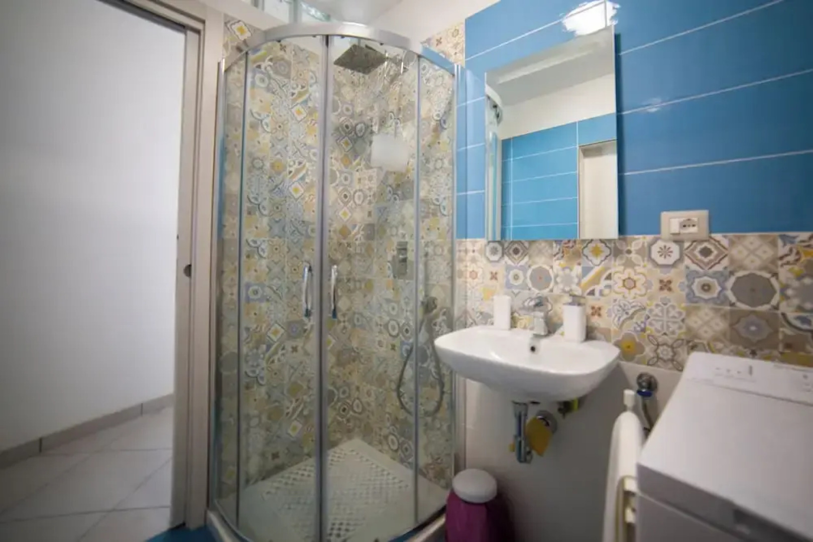 Elisa Dependance Centro