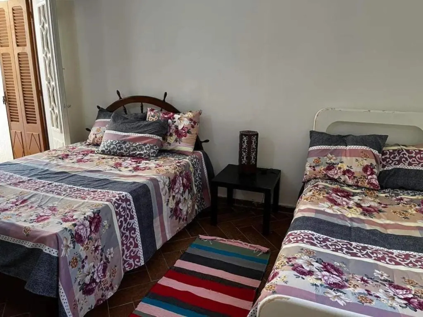 5 bdr family villa with private pool and new AC, 5 min from beach