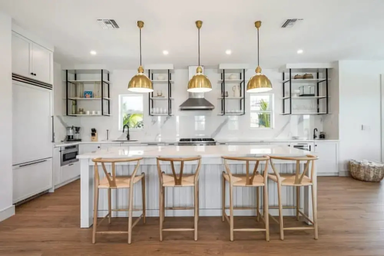 New Altair House by Brightwild Pool Pets