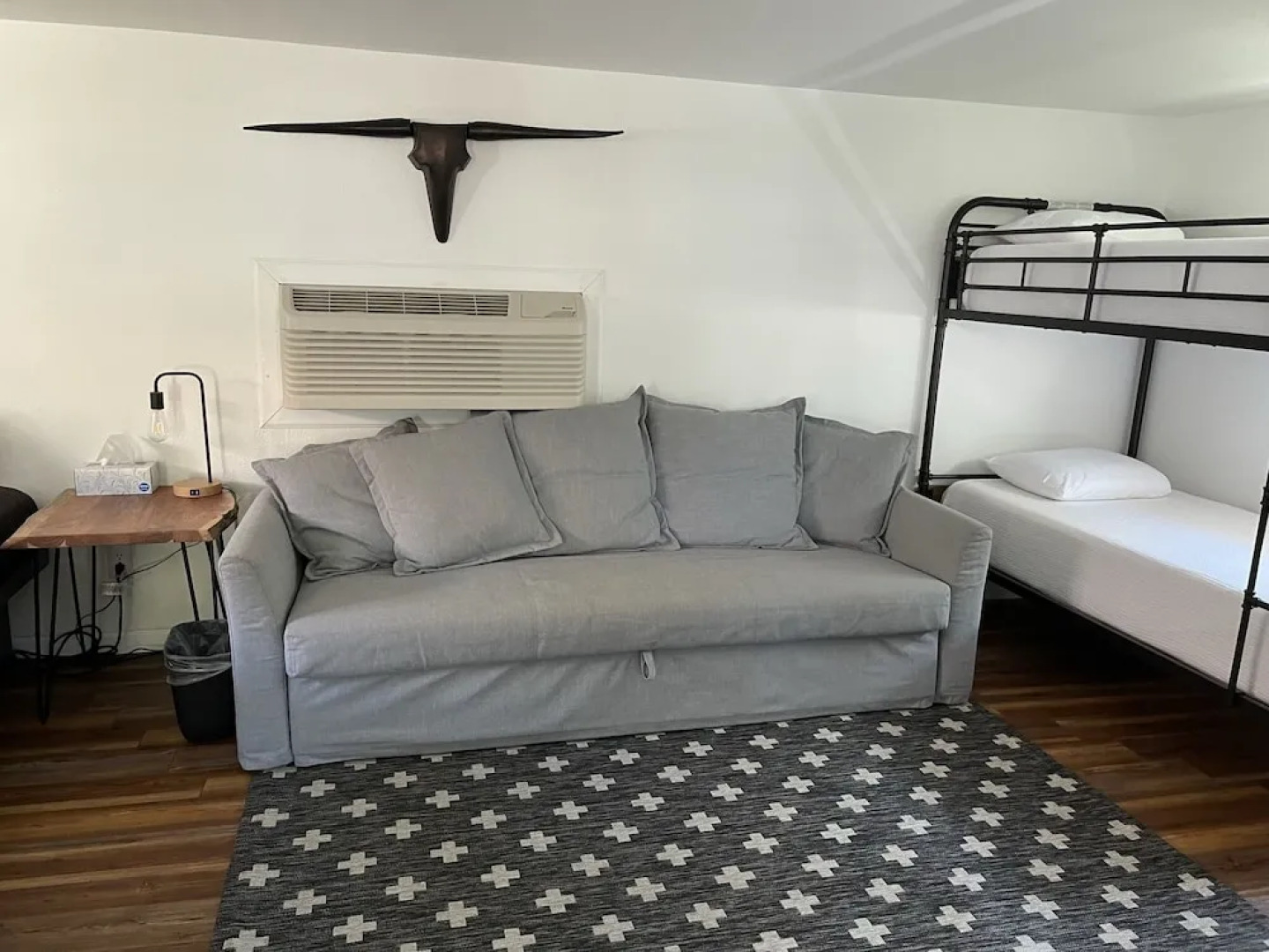 Trailhead Cabins & Lodging