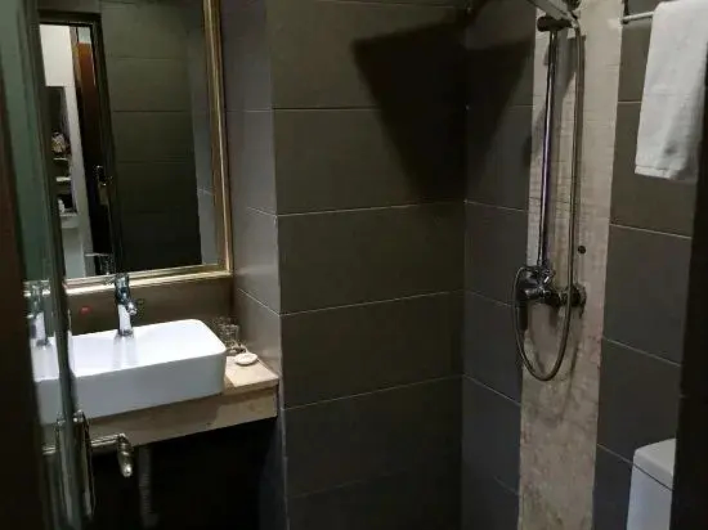 6+1 Chain Hotel Huaihua Railway Station