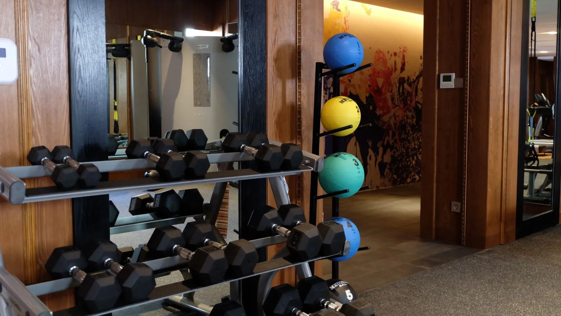 Отель Indigo Bali Seminyak Beach