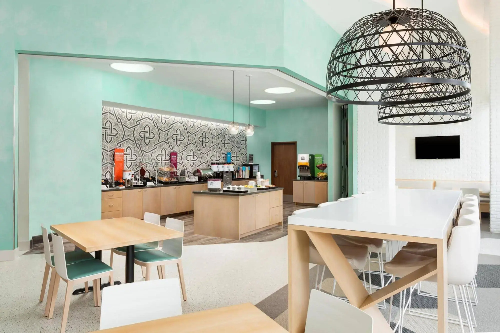 Hampton Inn & Suites Santa Monica