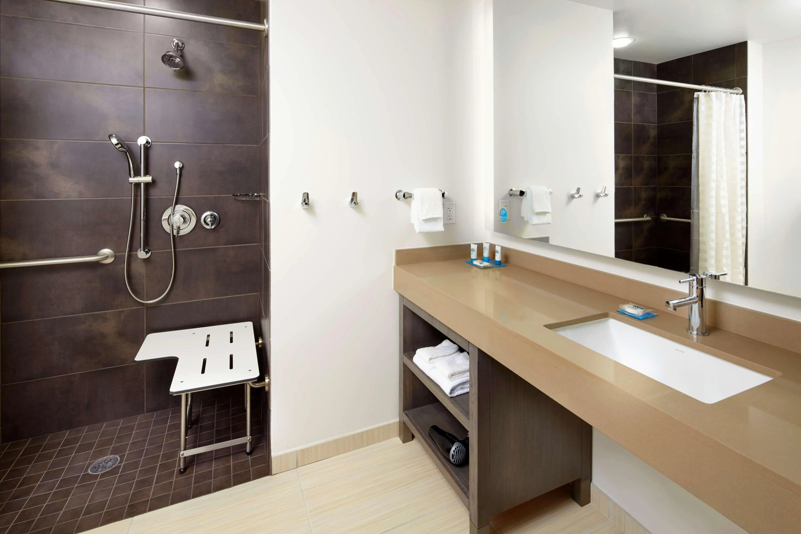 Hyatt House Denver/Lakewood at Belmar