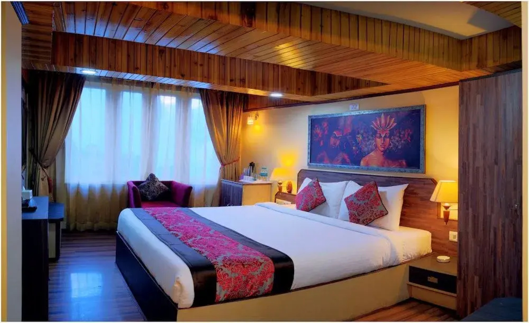 Queens Yard Suites & Spa By Sumi Yashshree