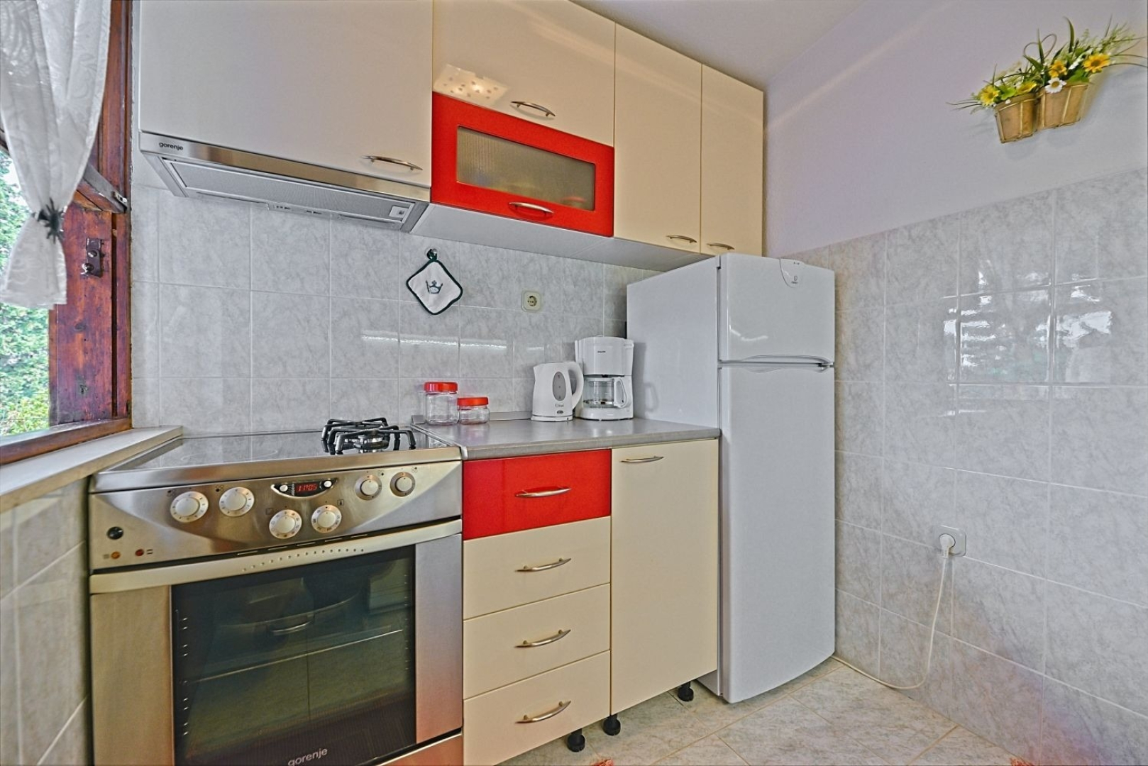 Holiday house Viki - sea view terrace: Postira, Island Brac