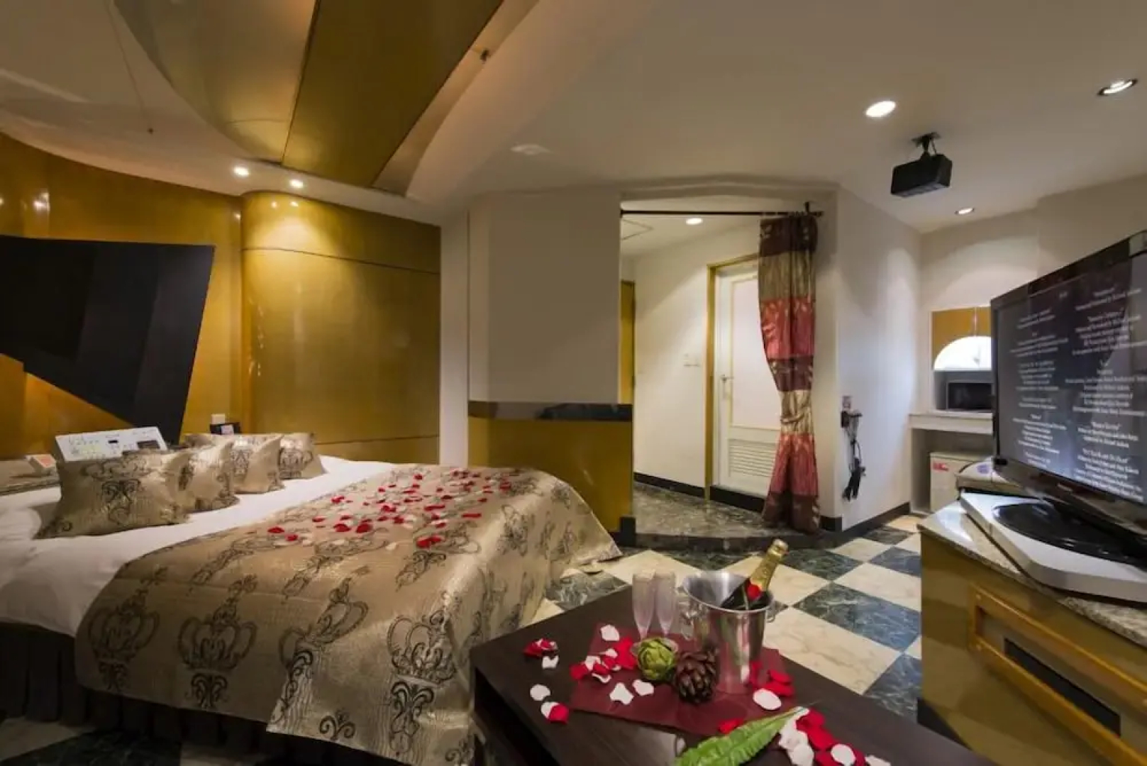 Restay Tsurugashima - Adults Only