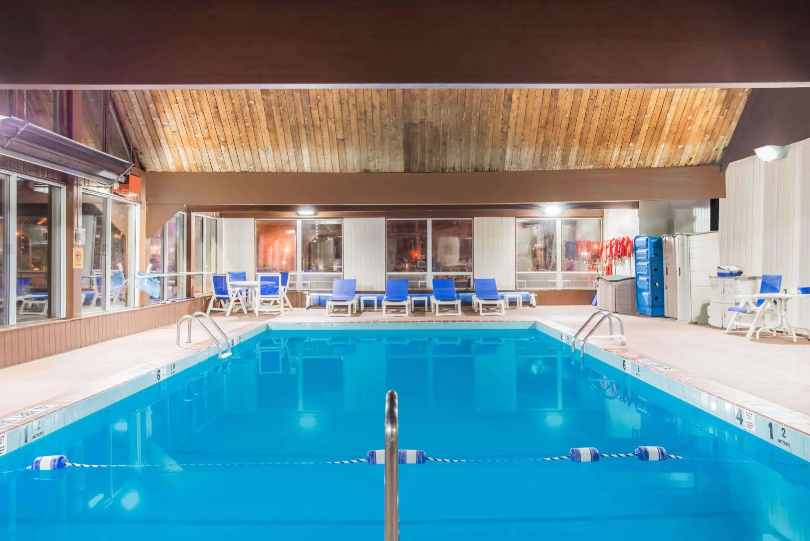 Howard Johnson Closest to the Falls and Casino