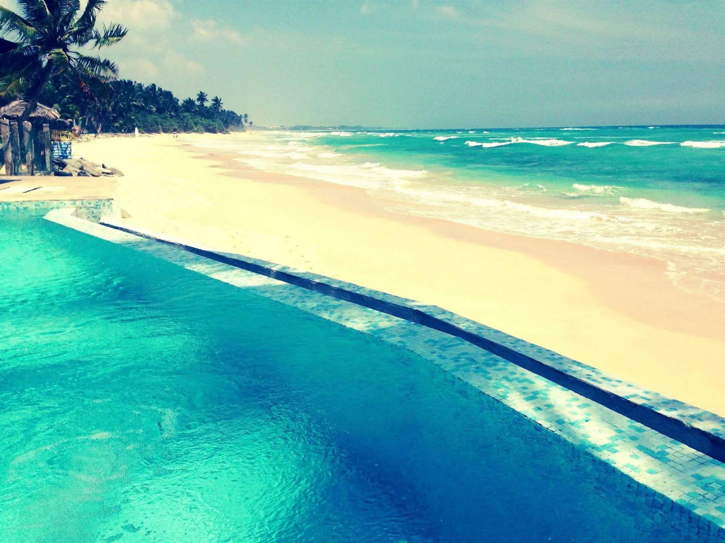 Cantaloupe Aqua Beach Club Hotel