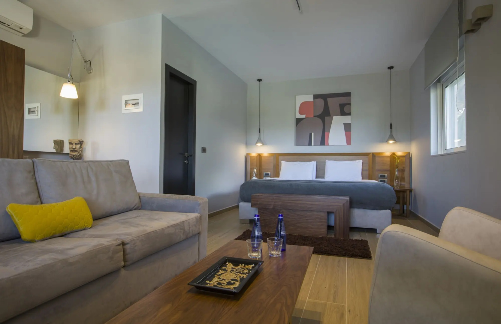 Anthemion Suites & Villas