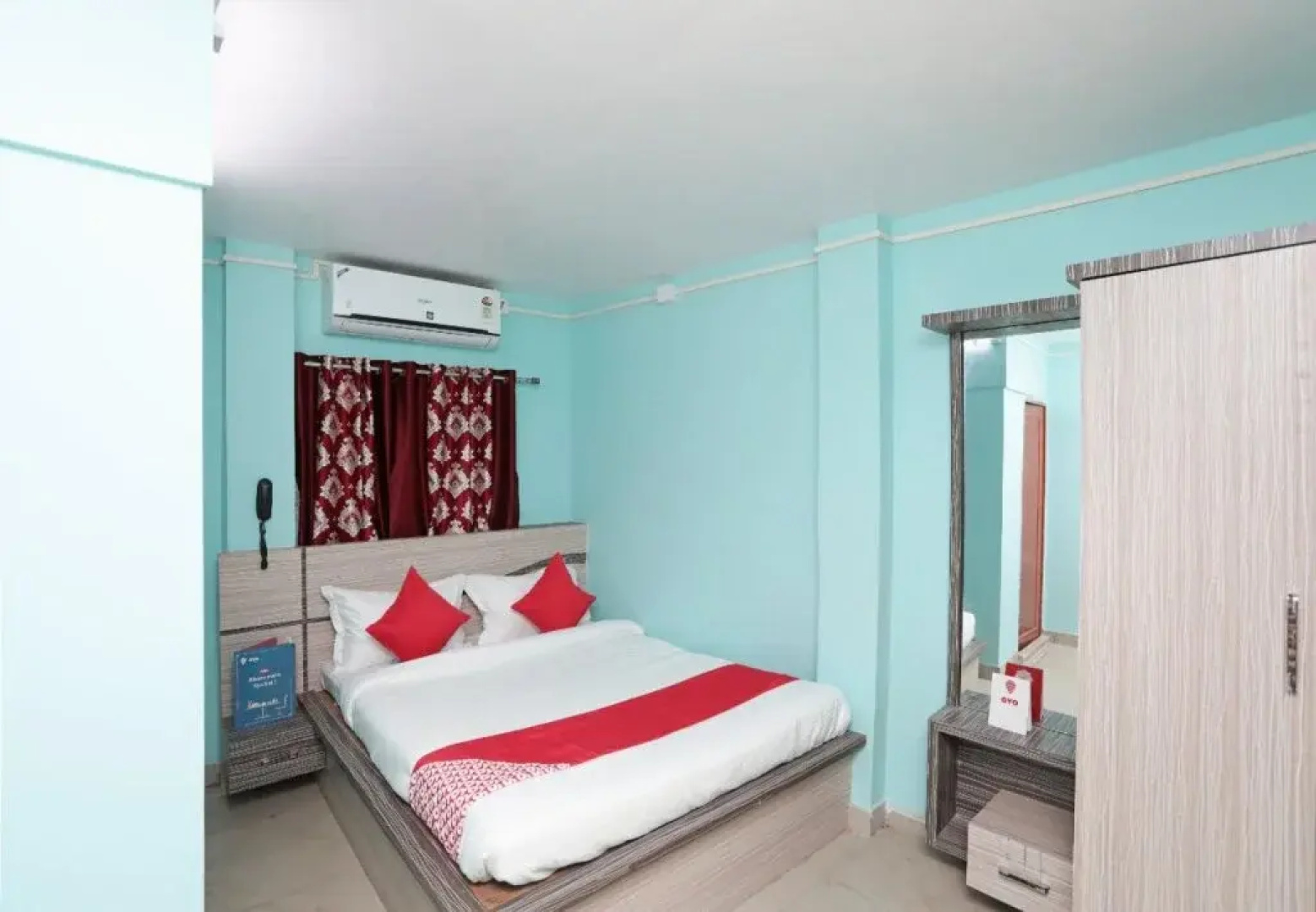 OYO Flagship 23523 Imperial Guest House