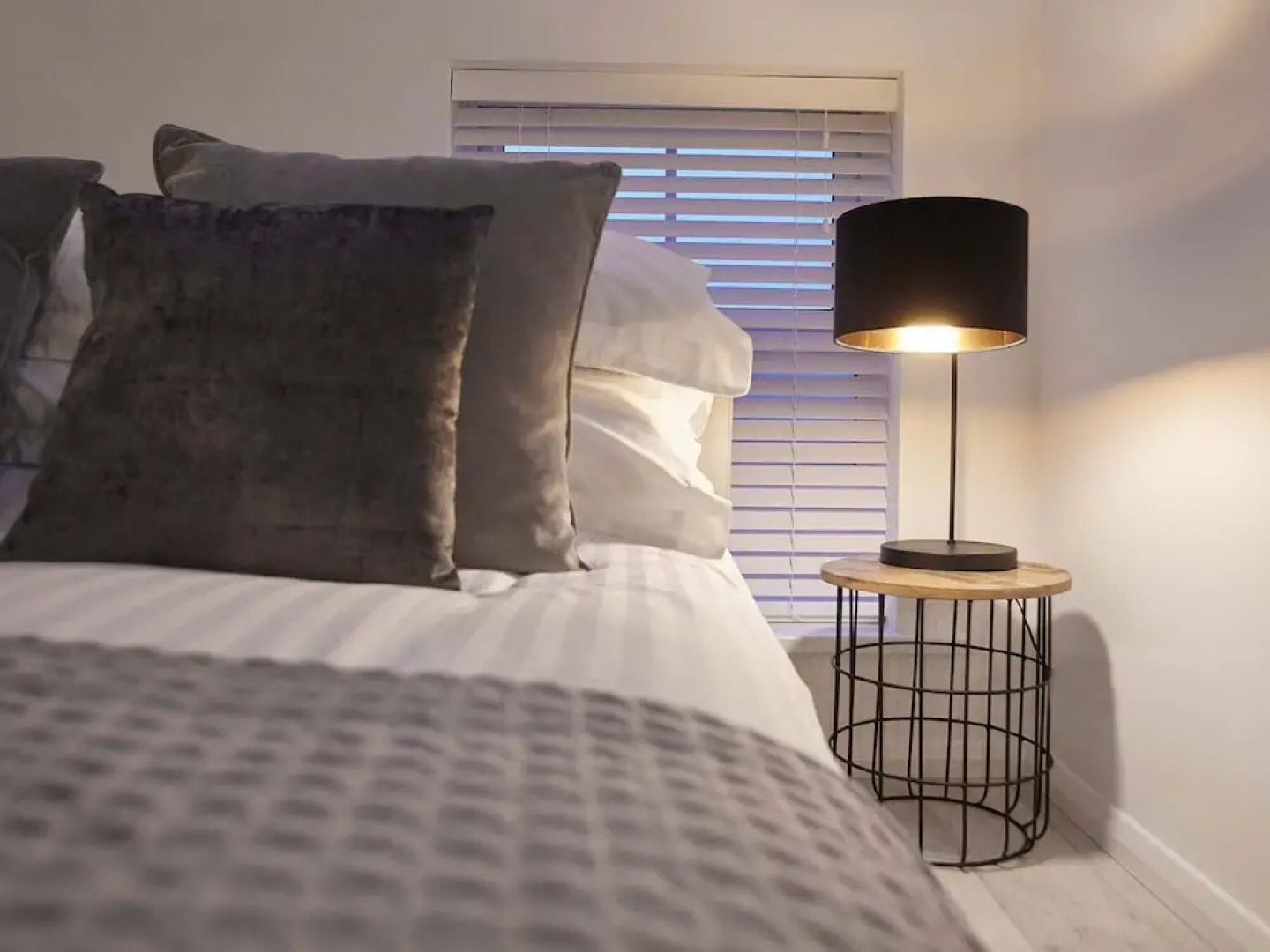 The Surfer's Loft Apartment