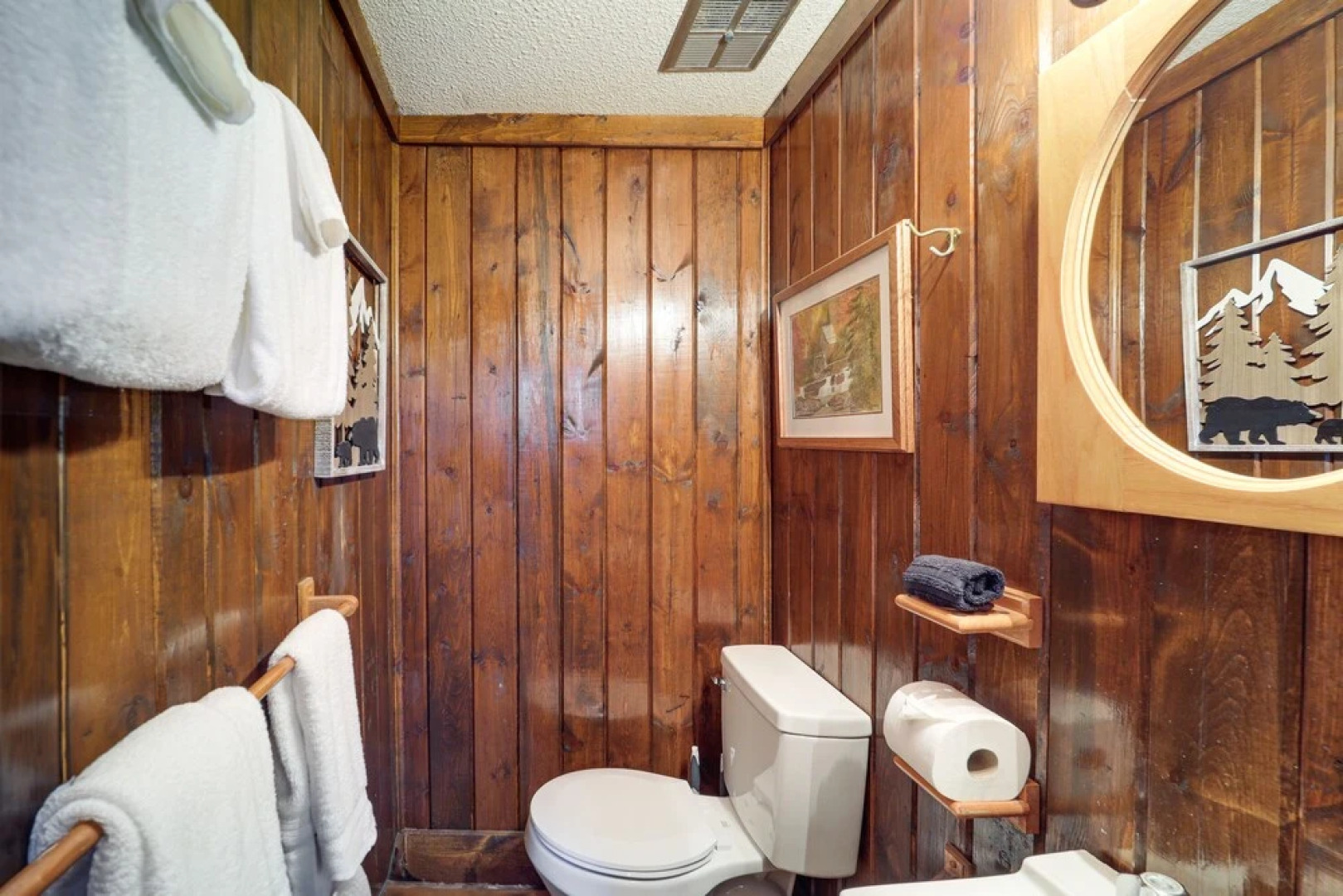 Beech Mountain Cabin w/ Deck: Half-mi to Skiing