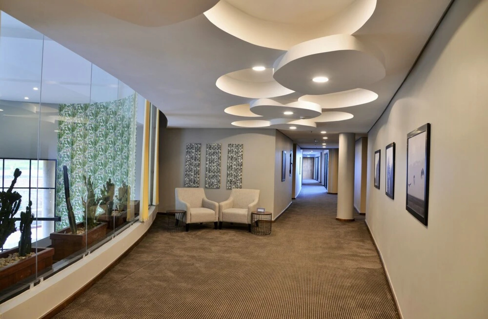 Mantis EPIC Hotel & Suites