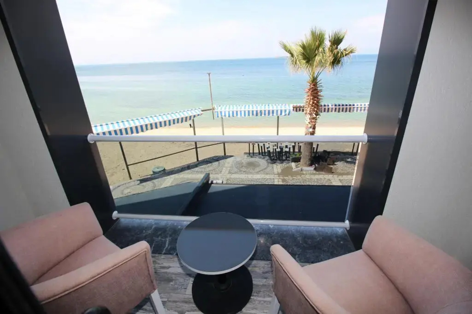 Extravagant Hotel Avsa