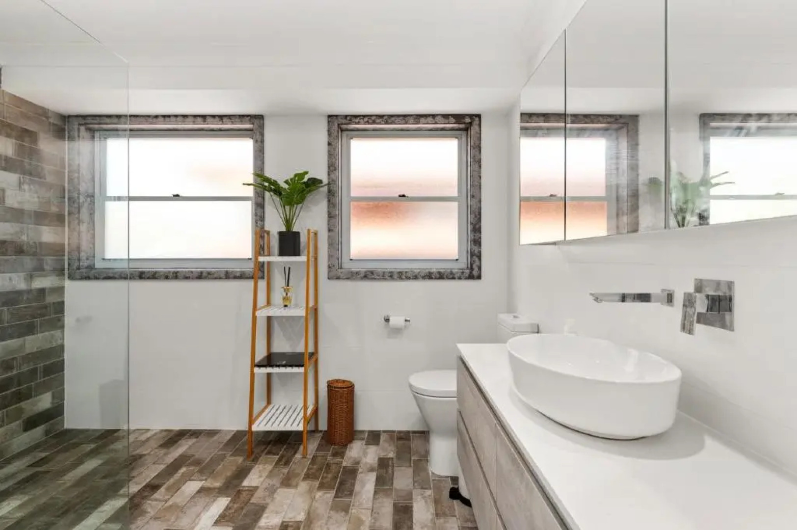 Sandy Point Road 114 Corlette