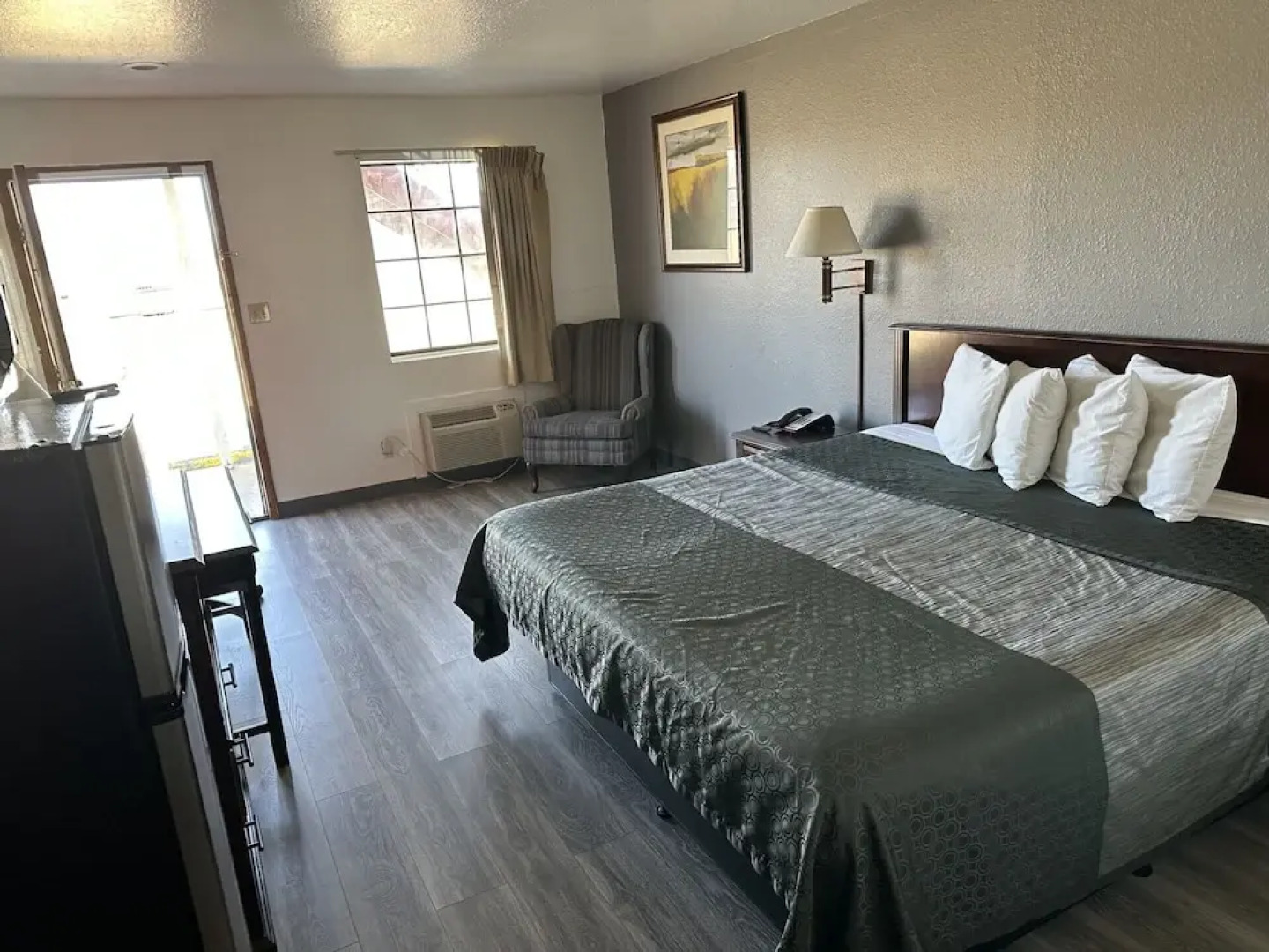 Southern Nights Motel