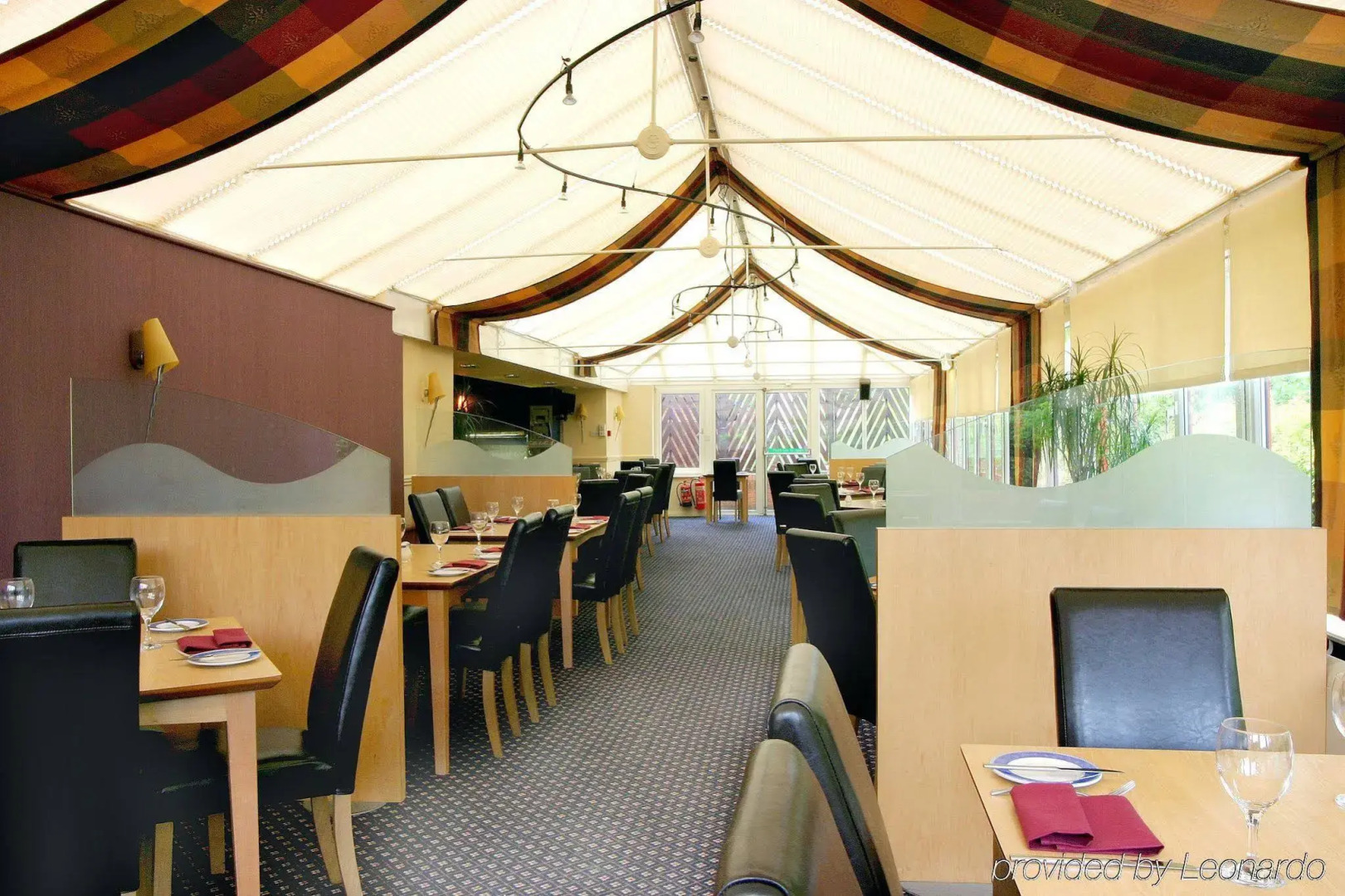 Holiday Inn A55 Chester West by IHG