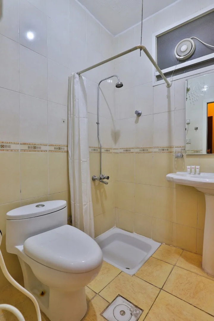 OYO 380 Crown Hotel Najran