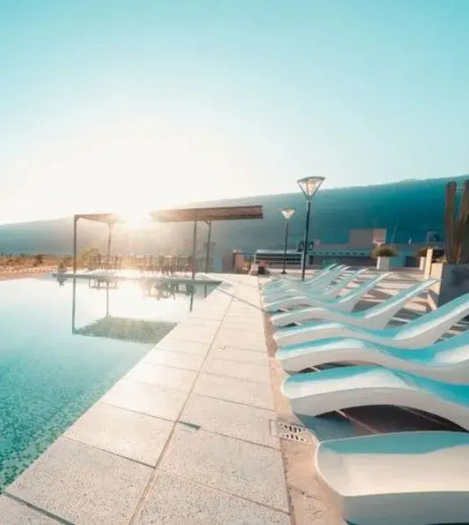 Entre Viñedos Resort Hotel