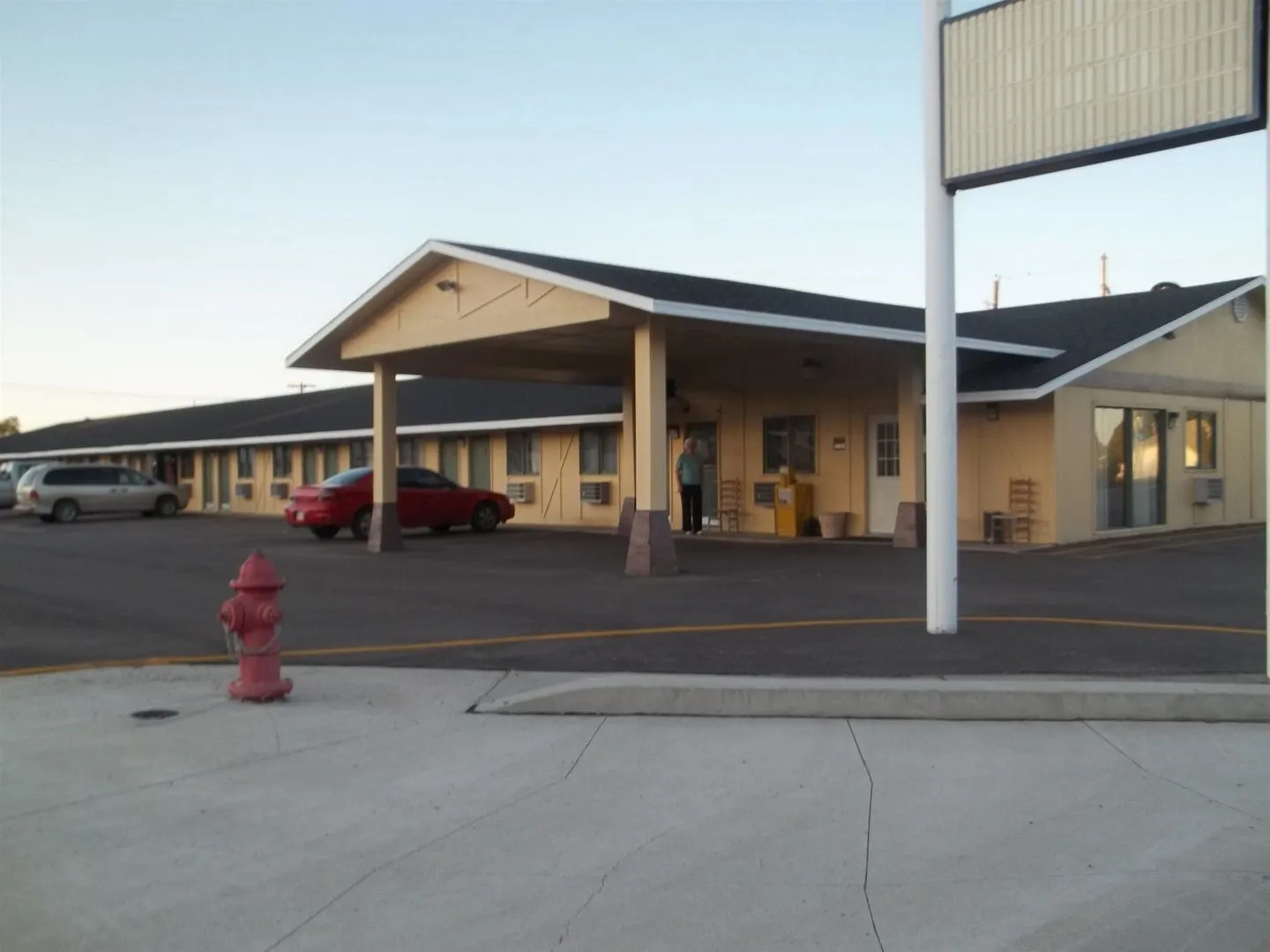 Economy Inn
