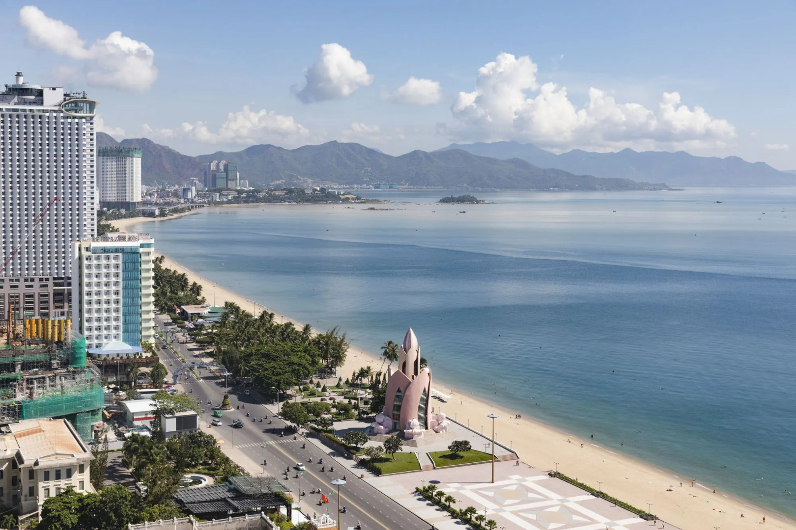 Maple Hotel & Apartment