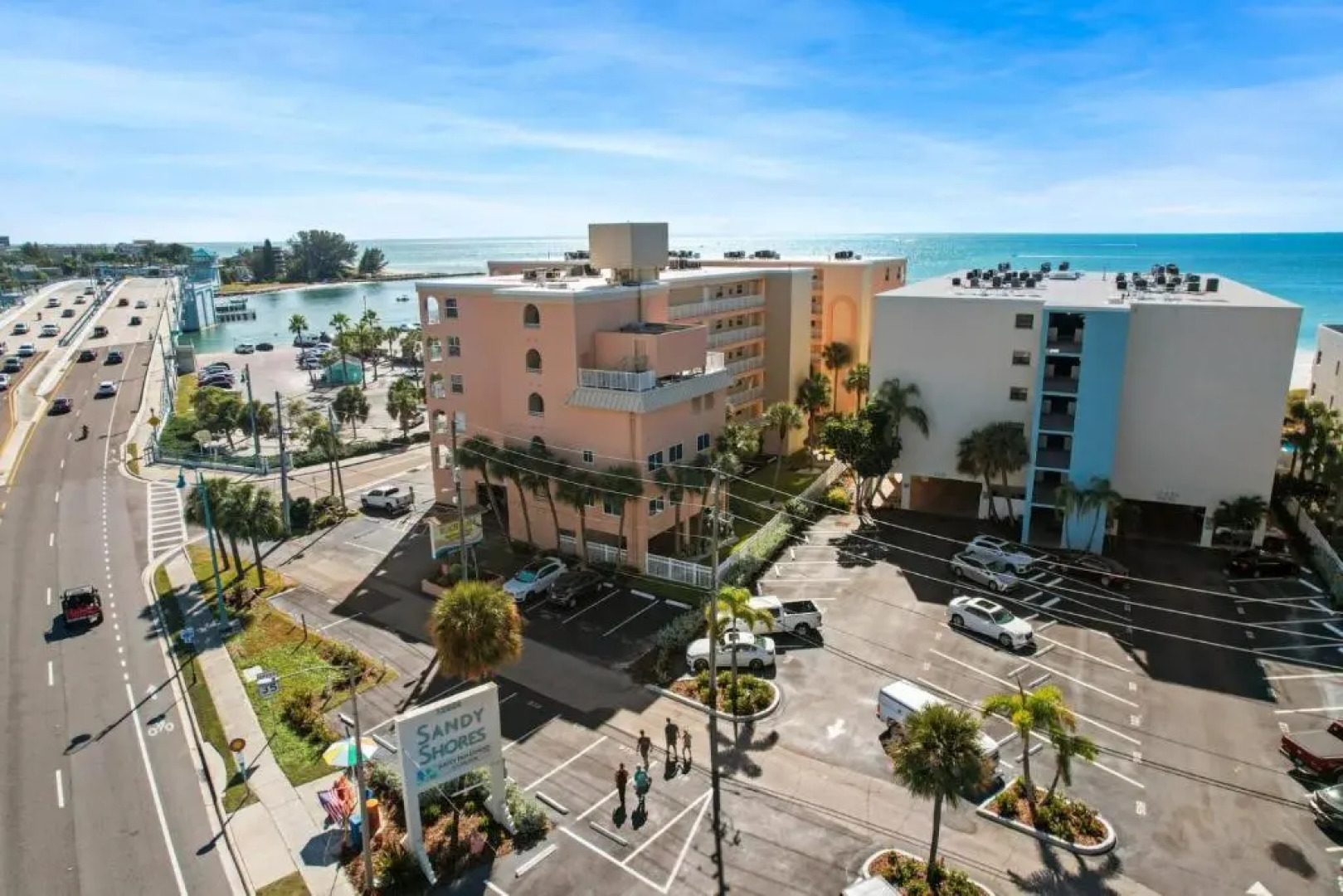 Sandy Shores Condos #305