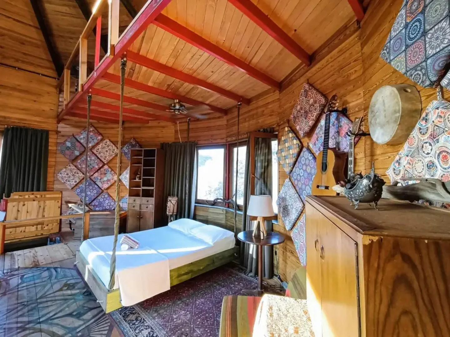 Enchanting Unique House With Backyard in Izmir