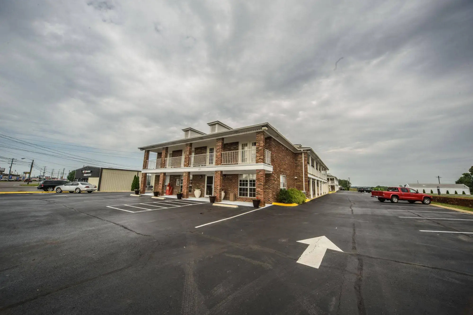 Richland Inn Lawrenceburg