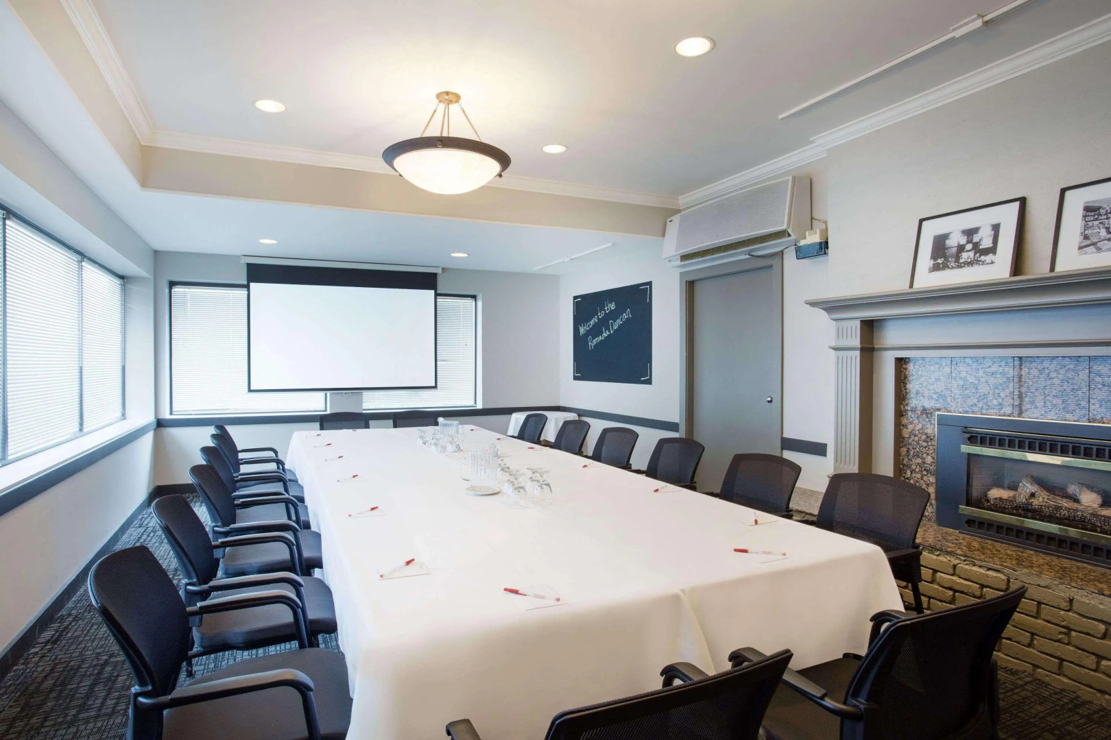 Ramada by Wyndham Duncan Cowichan Valley