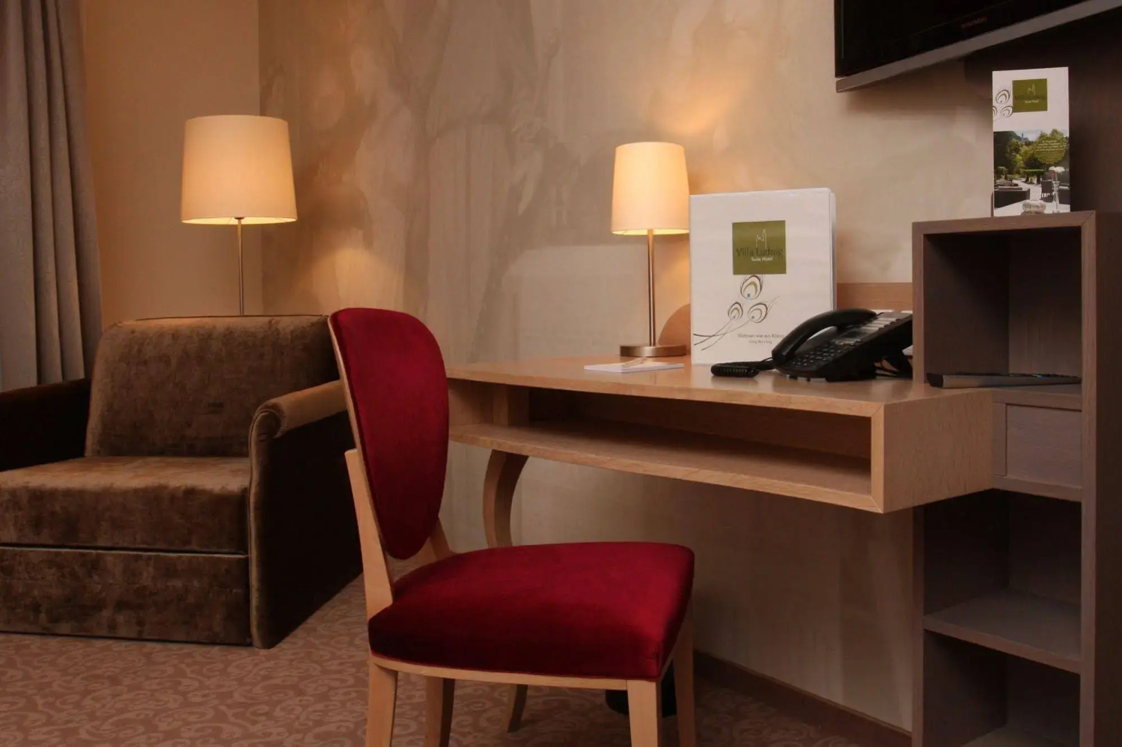 Villa Ludwig Suite Hotel & Chalet