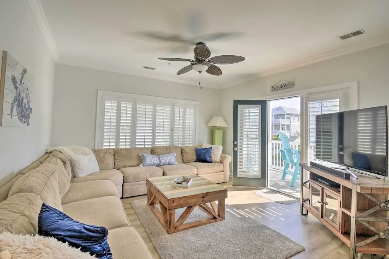 Ocean Isle Condo With Community Pool & Hot Tub!