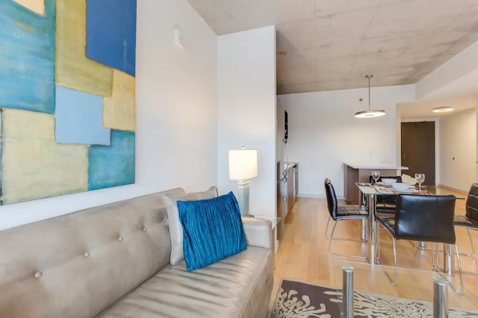 Global Luxury Suites at Seaport