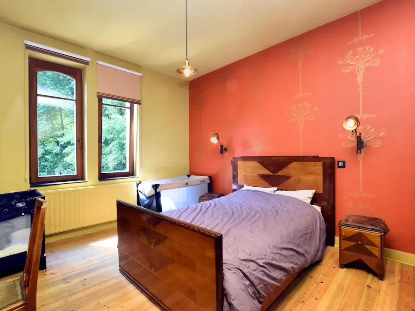 A Beautiful Art Nouveau House With an Enormous Garden