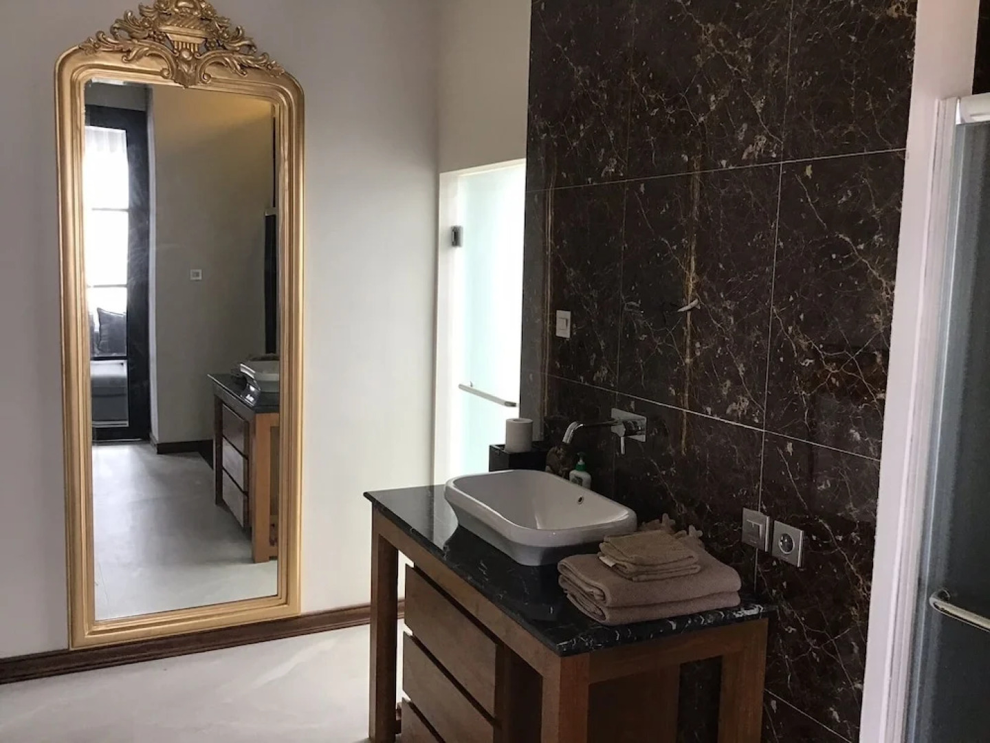 Casa Narrow Villa - Rote