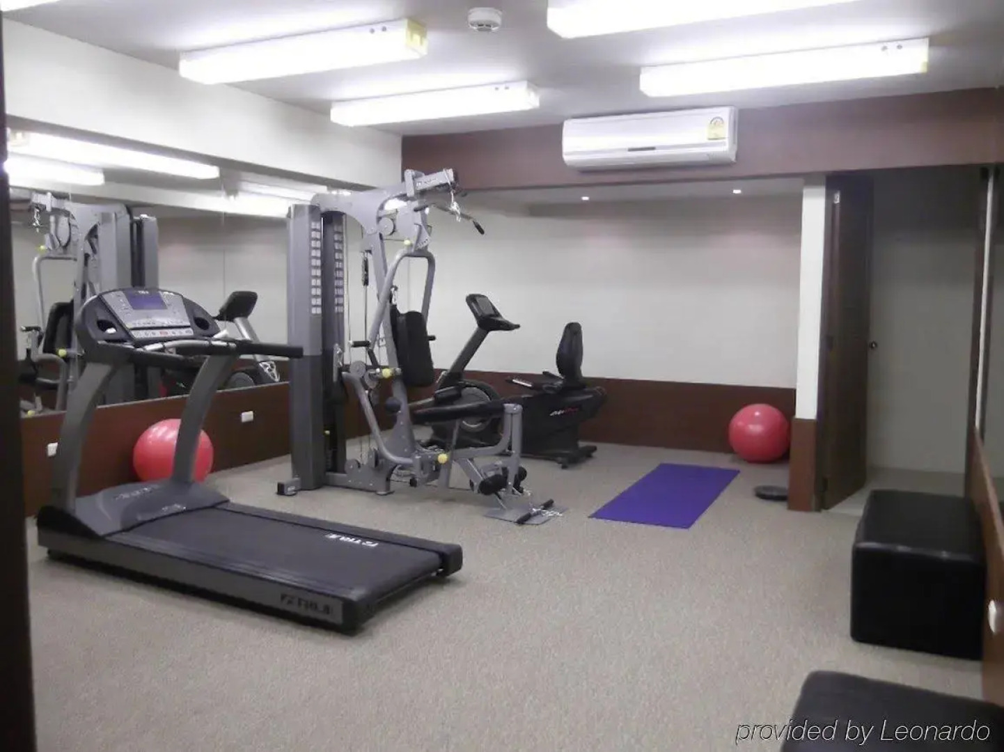 The Green Golf Residence Condominium