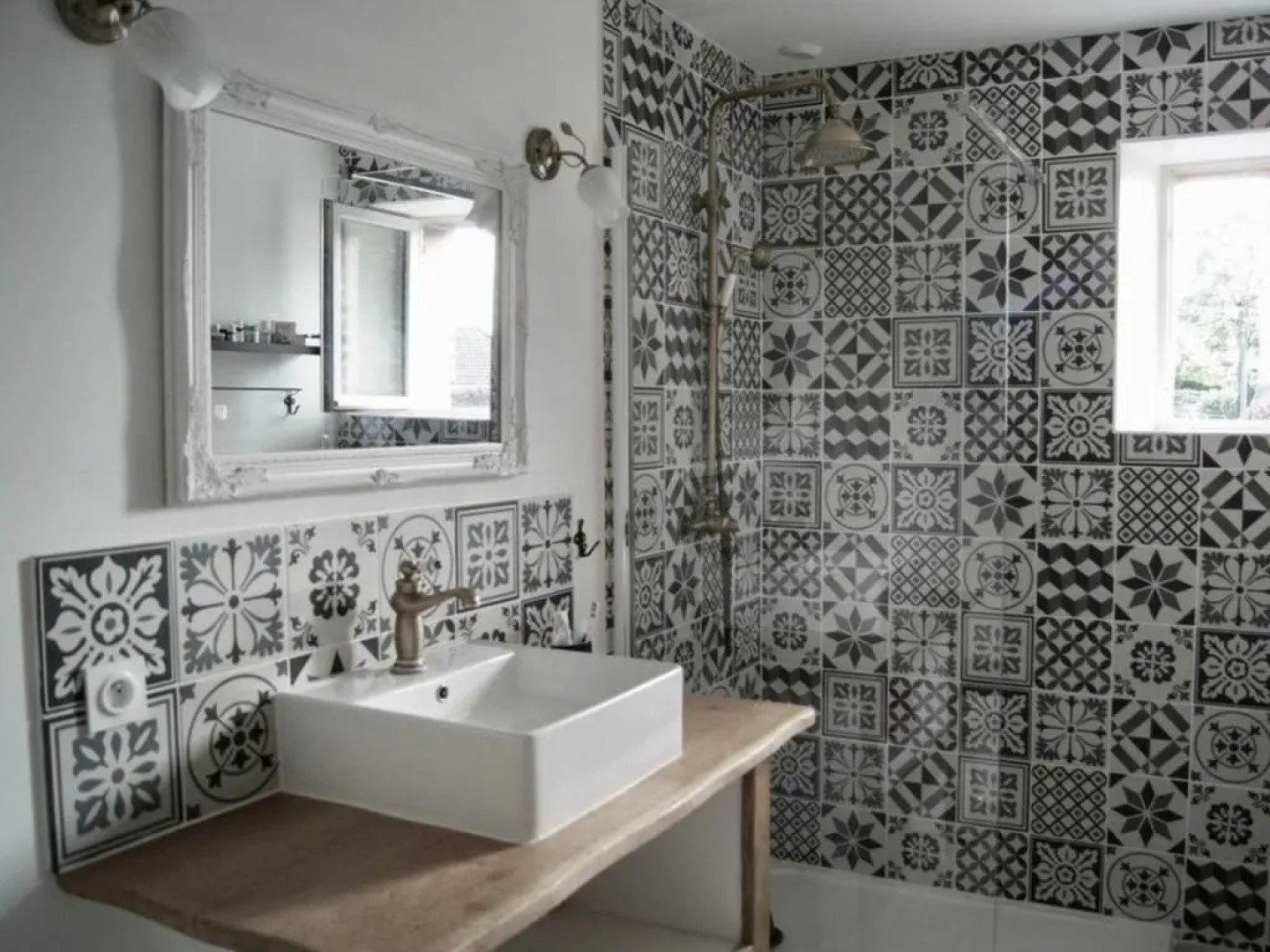 Gîte Sainte-Suzanne-et-Chammes, 3 pièces, 4 personnes - FR-1-600-192