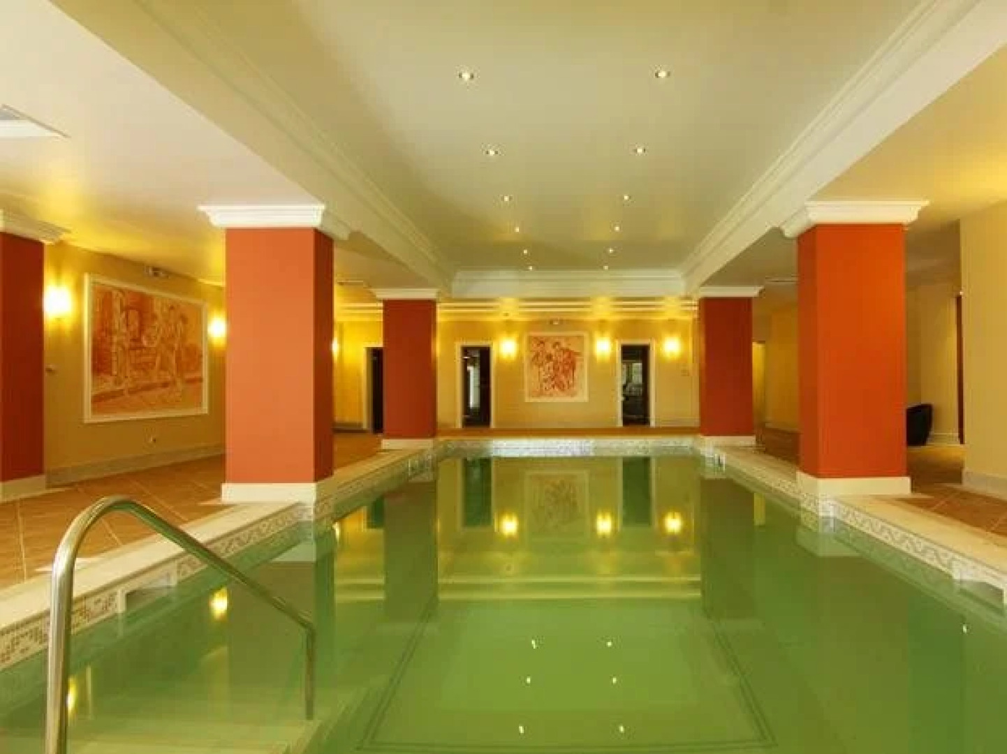 The Vineyards Resort