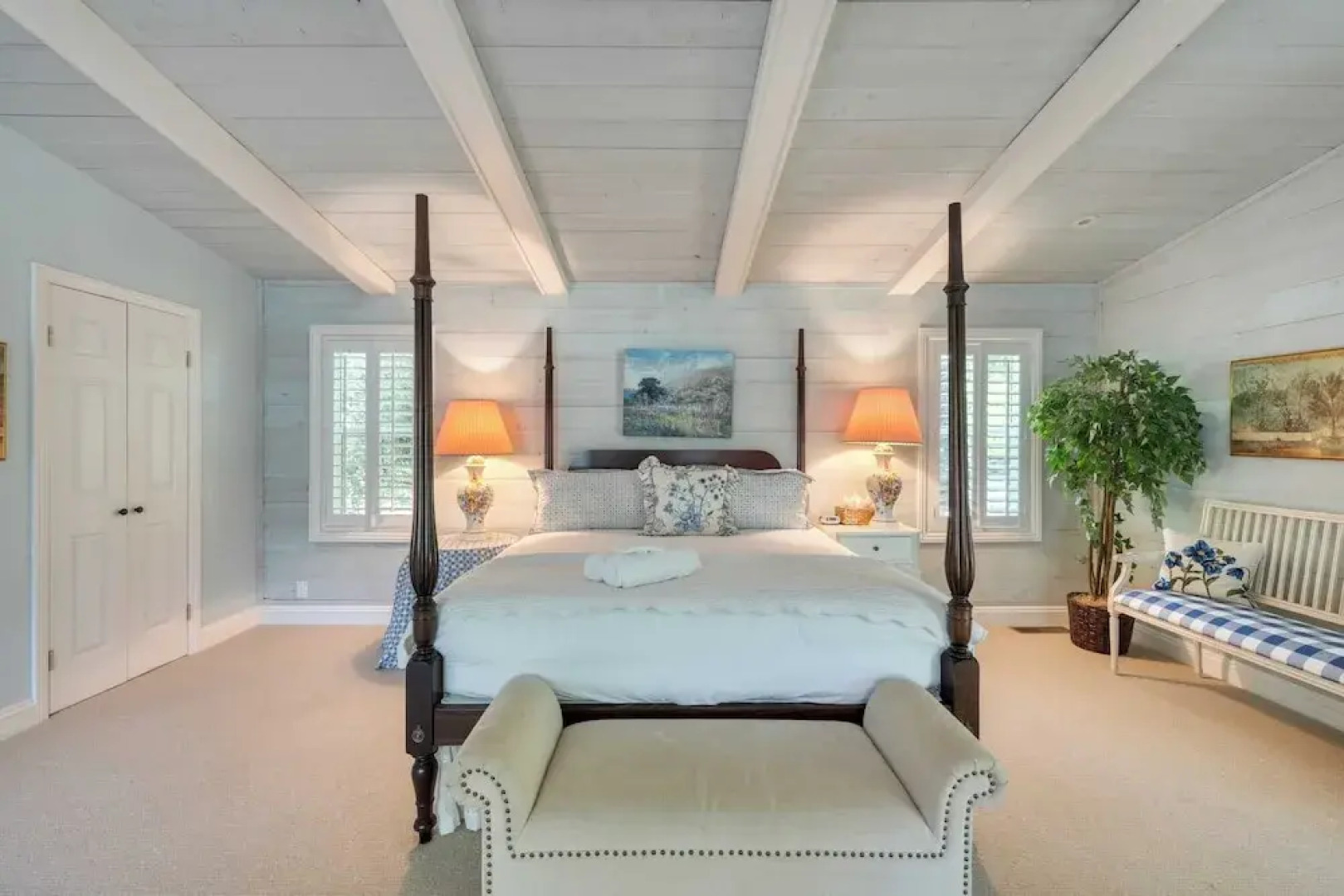 Glen Ellen Escape 5BR Retreat w/ Pool, Hot Tub, Hammocks & Vineyard Views