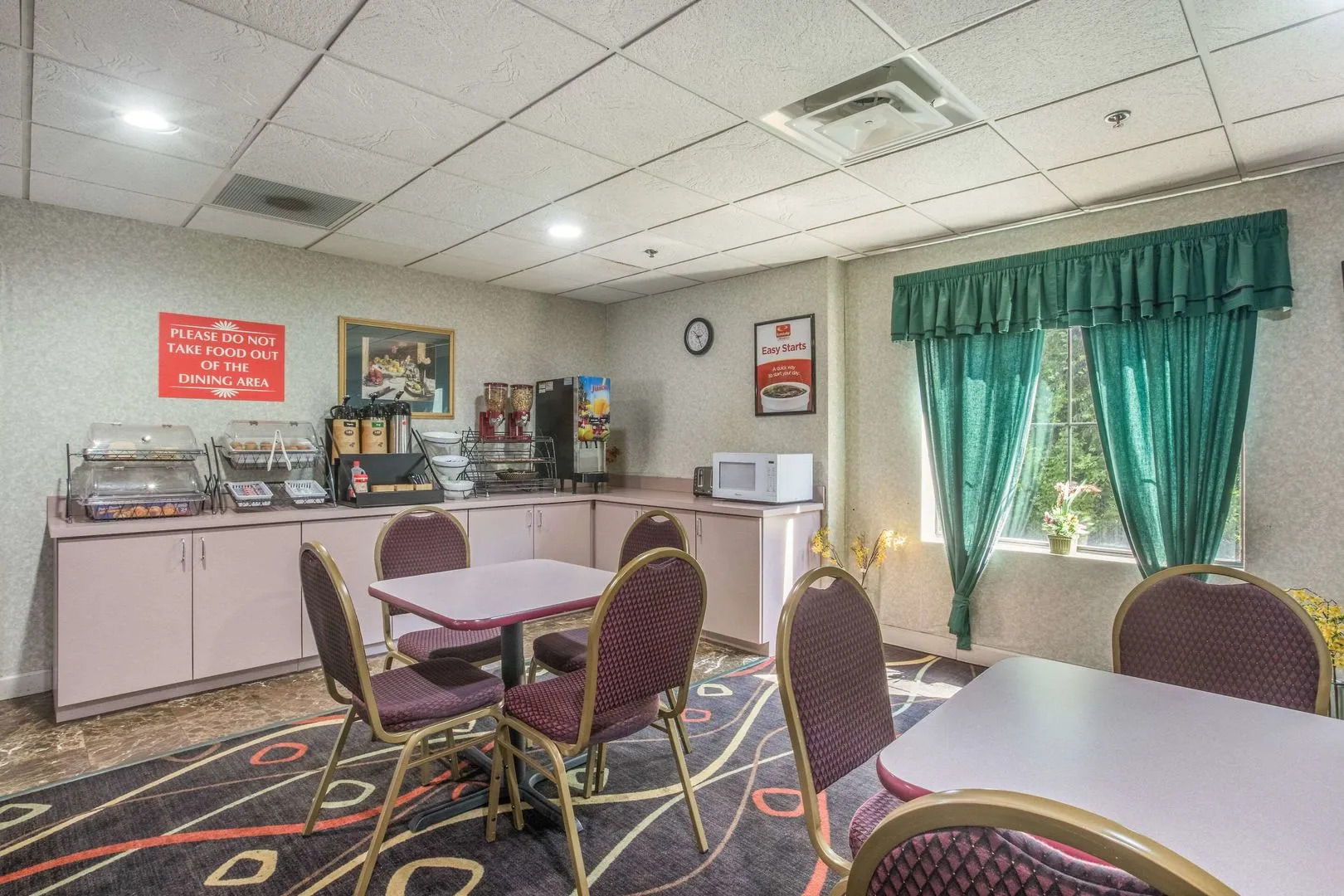 Econo Lodge Inn & Suites Marietta near Dobbins ARB