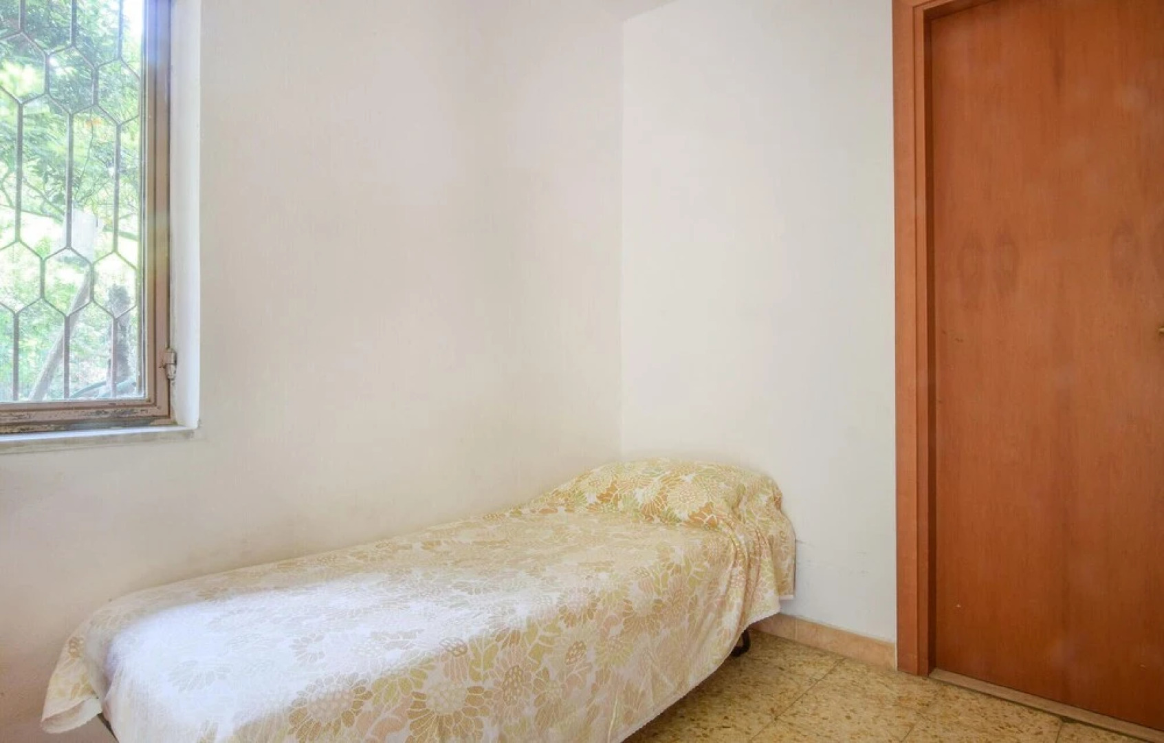 Nice Home in Ciminà With 4 Bedrooms and Wifi