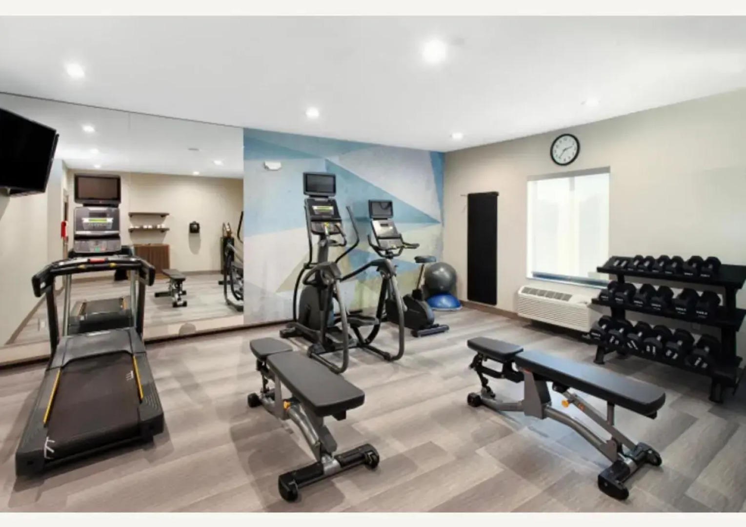 Candlewood Suites Detroit – Sterling Heights