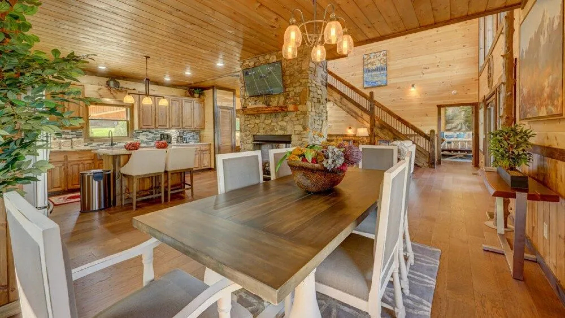 4 Leaf Clover by Escape to Blue Ridge