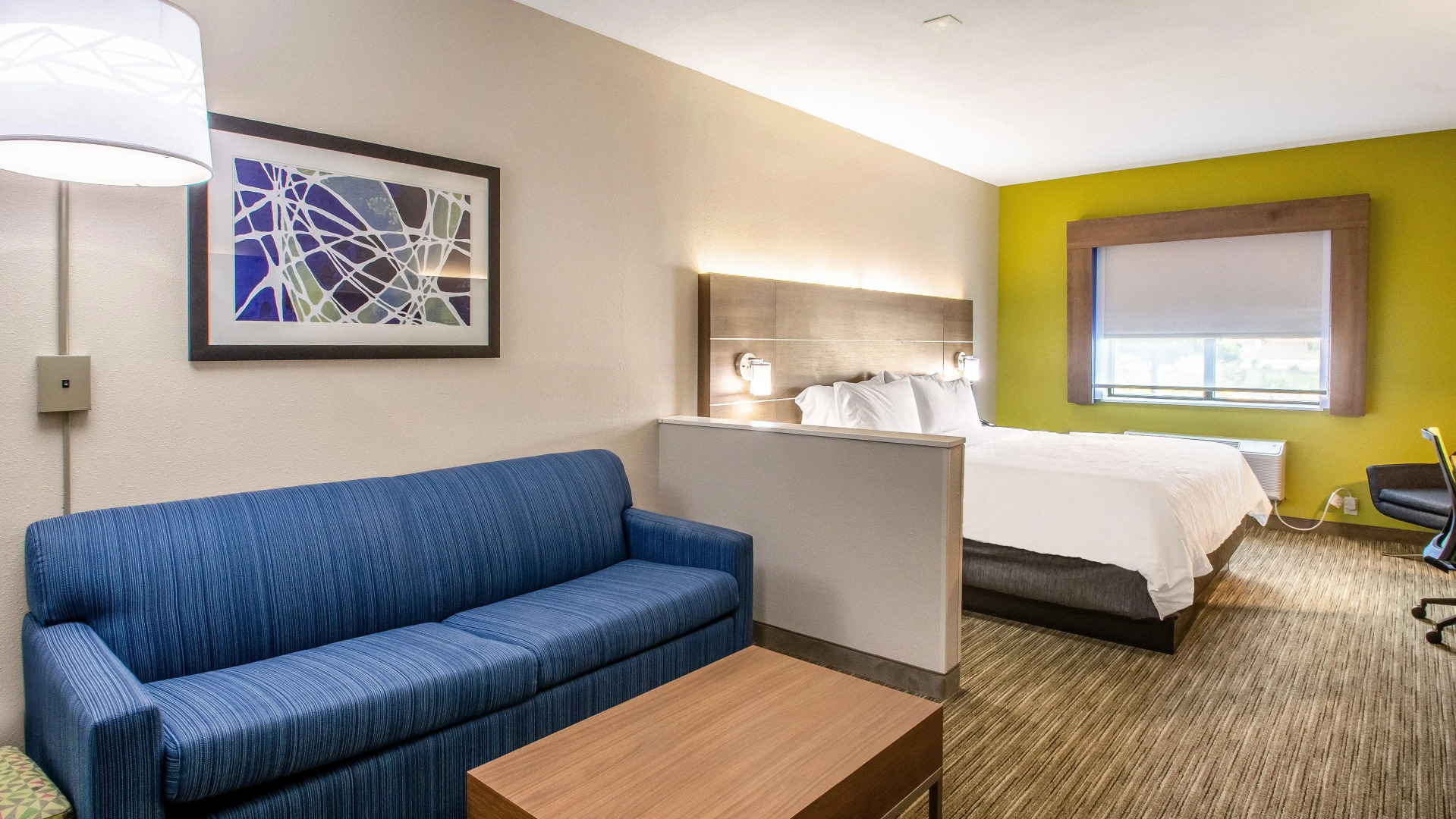 Holiday Inn Express & Suites Olathe South by IHG